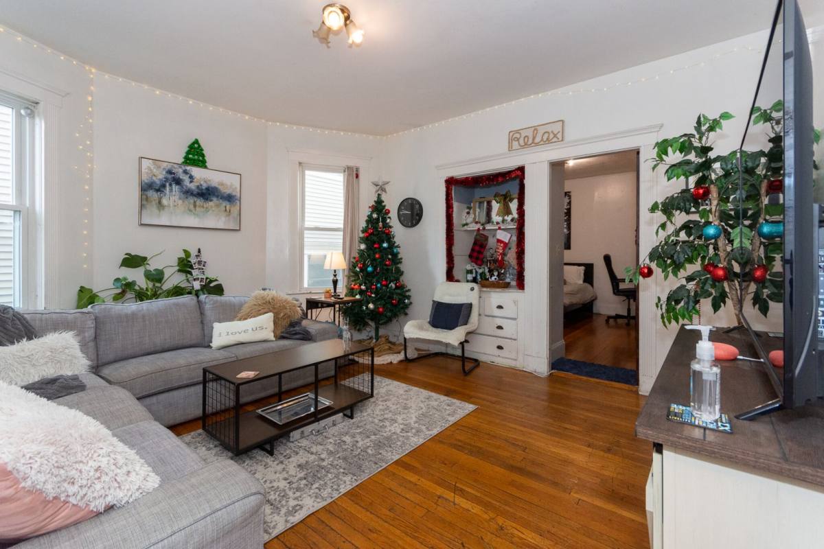 Apartment for rent at 5 Gardner Terrace, Allston, MA 02134