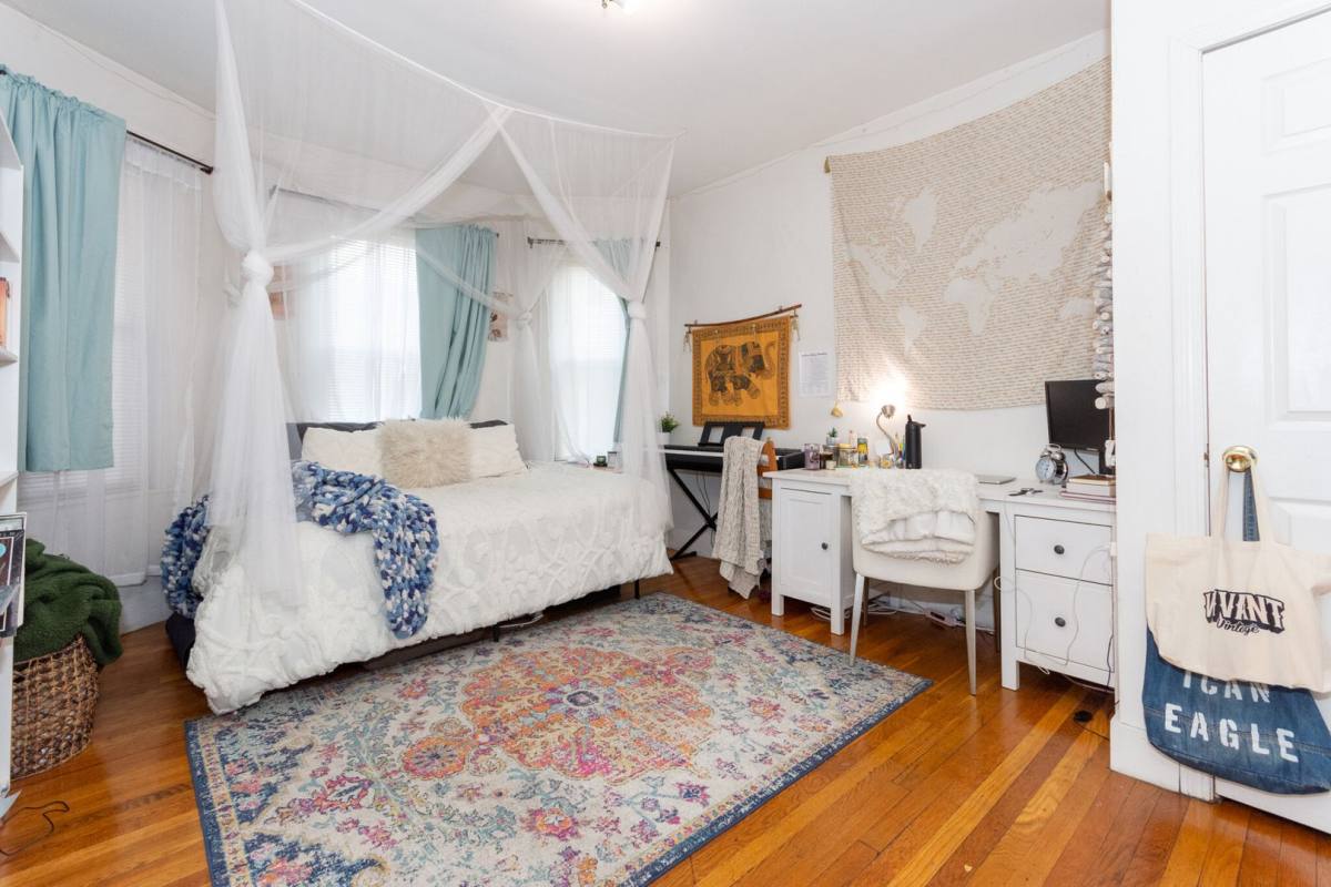 Apartment for rent at 5 Gardner Terrace, Allston, MA 02134