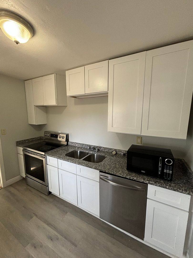 House for rent at 2912 23rd St N, Saint Petersburg, FL 33713