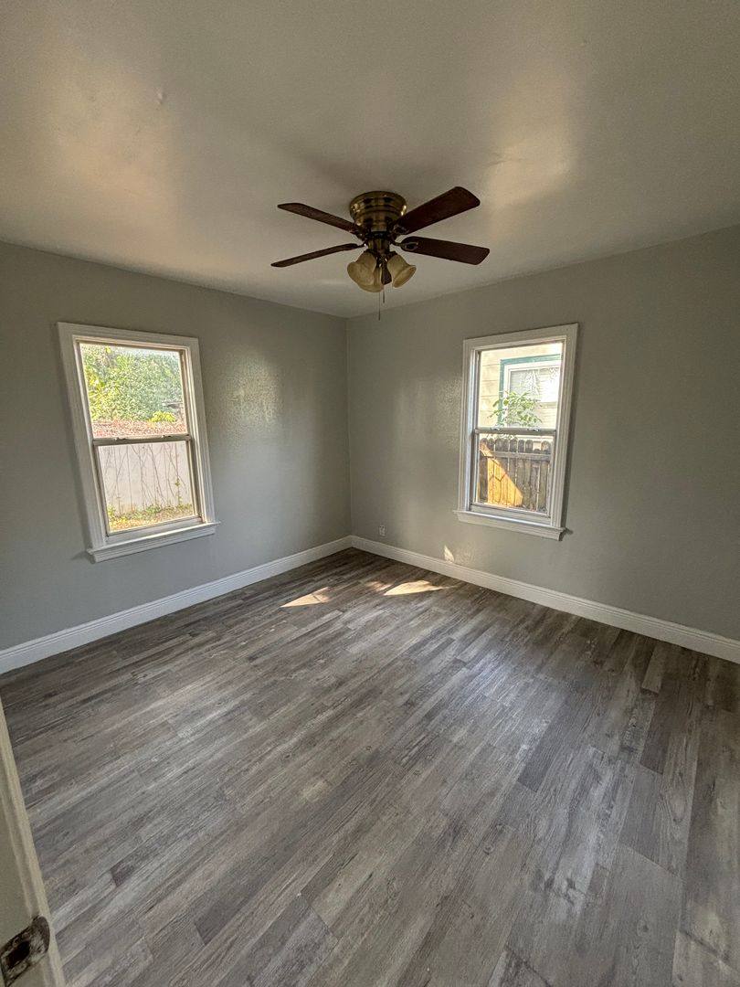 House for rent at 2912 23rd St N, Saint Petersburg, FL 33713