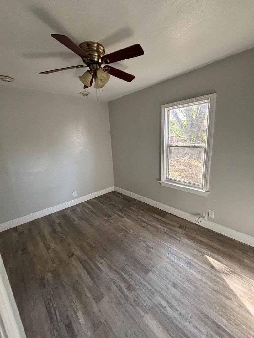 House for rent at 2912 23rd St N, Saint Petersburg, FL 33713