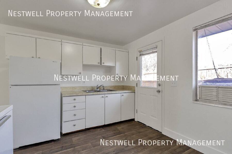 Condo for rent at 2465 E 3300 S #B, Salt Lake City, UT 84109