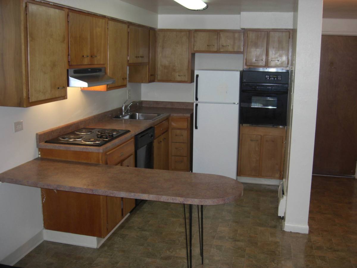 Apartment for rent at 945 N Ogden St, Denver, CO 80218