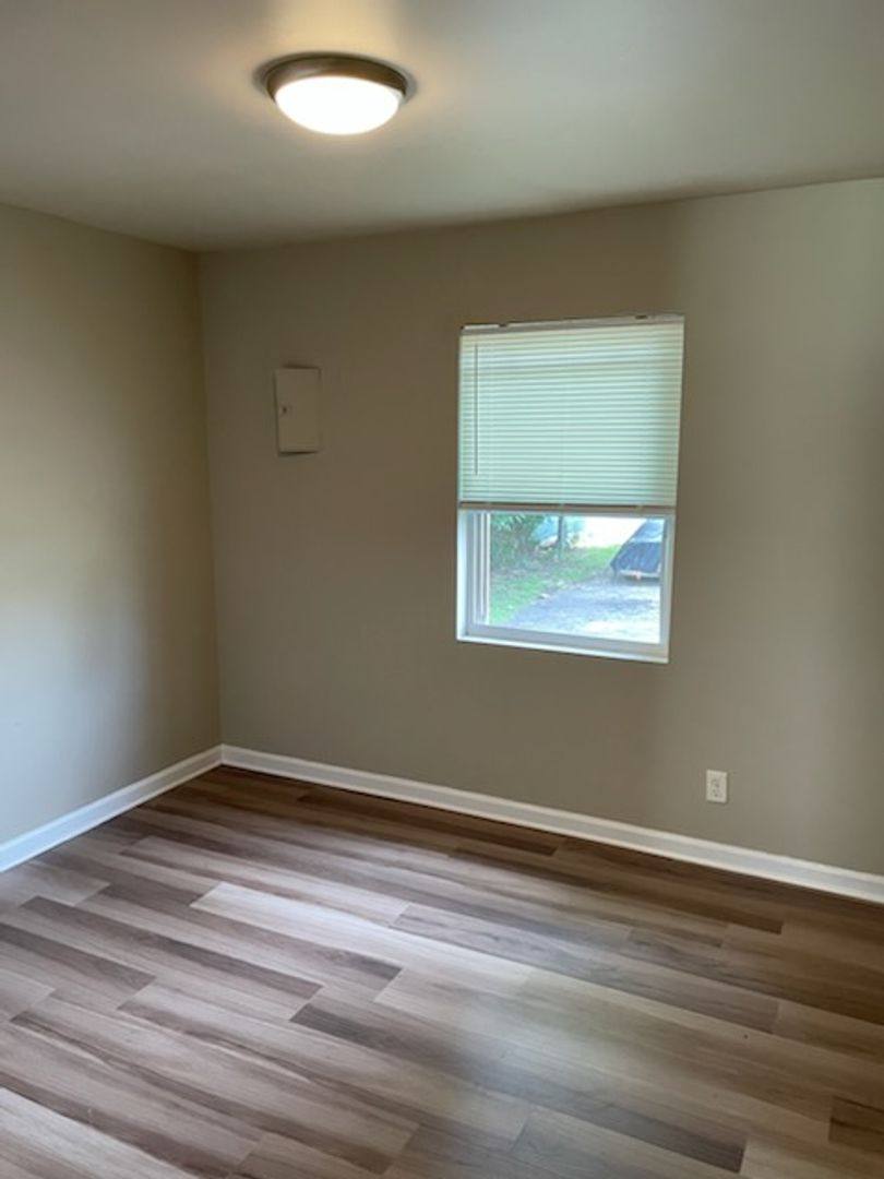 Apartment for rent at 563 Central Ave, Cleveland, TN 37312