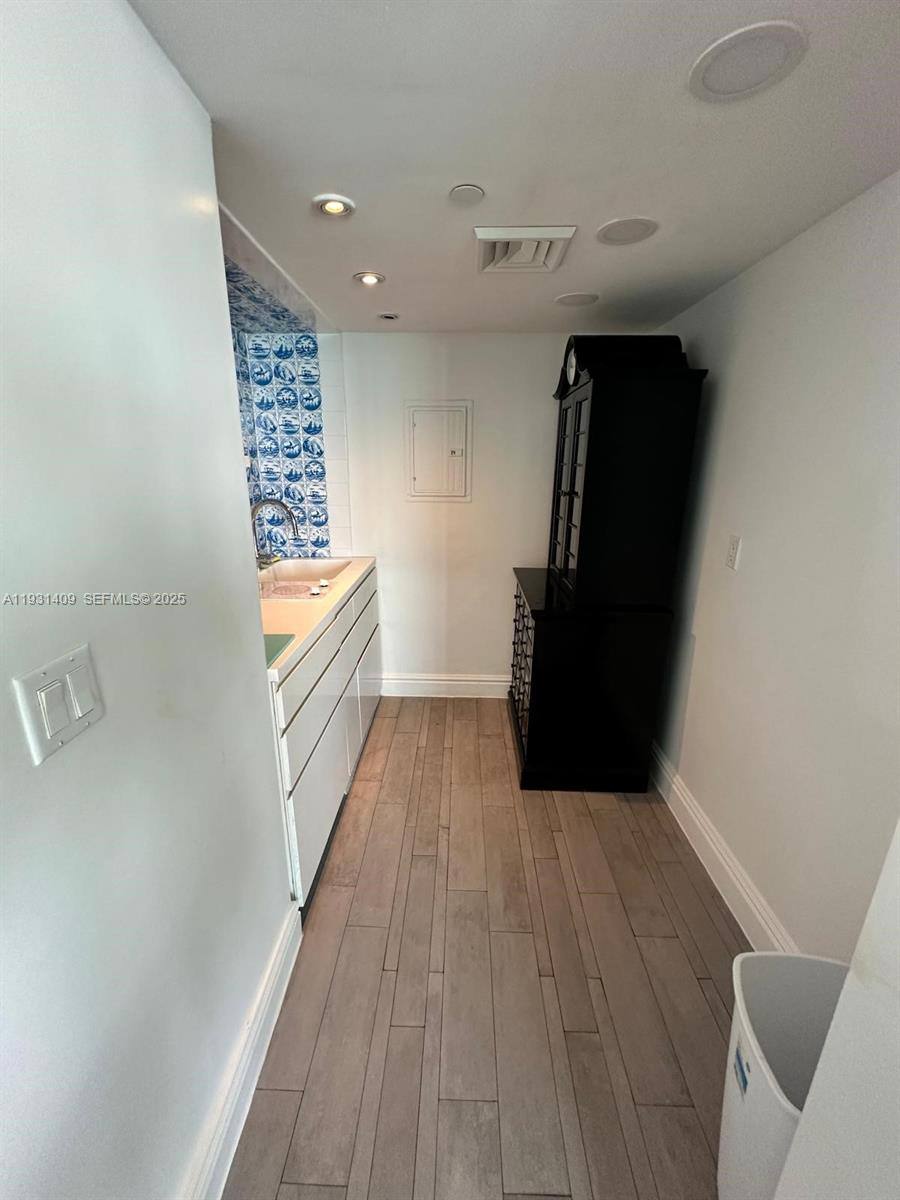 Apartment for rent at 1100 W Ave #1606, Miami Beach, FL 33139