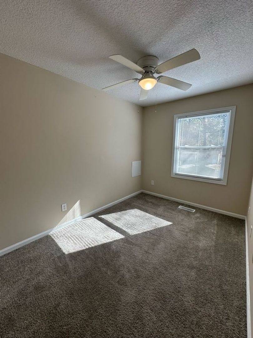 Townhouse for rent at 129 Inlet Reach Circle, Saint Marys, GA 31558