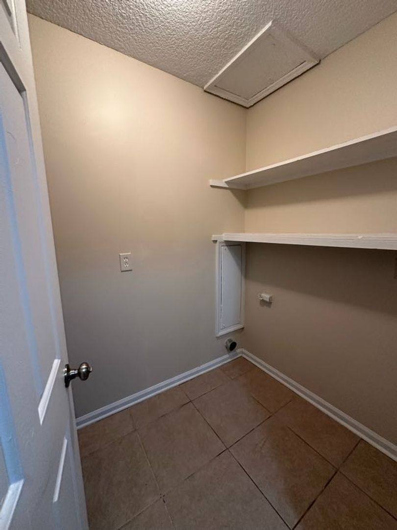 Townhouse for rent at 129 Inlet Reach Circle, Saint Marys, GA 31558