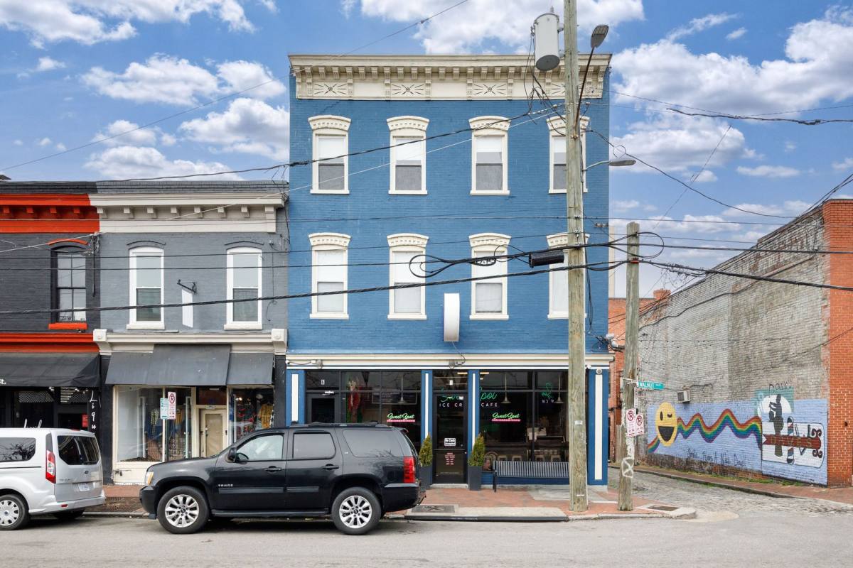 Apartment for rent at 6 N 18th St, Richmond, VA 23223