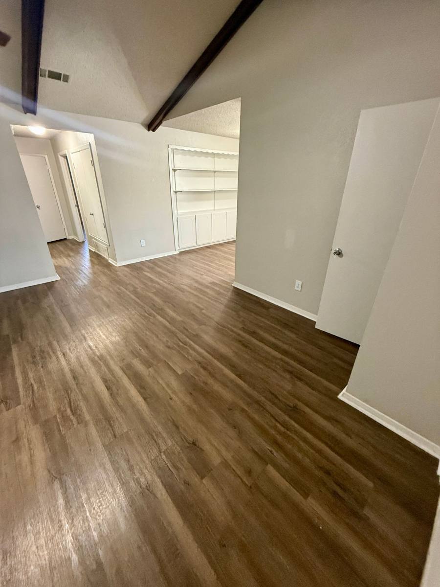 Apartment for rent at 3610 Robinhood Dr, Temple, TX 76502