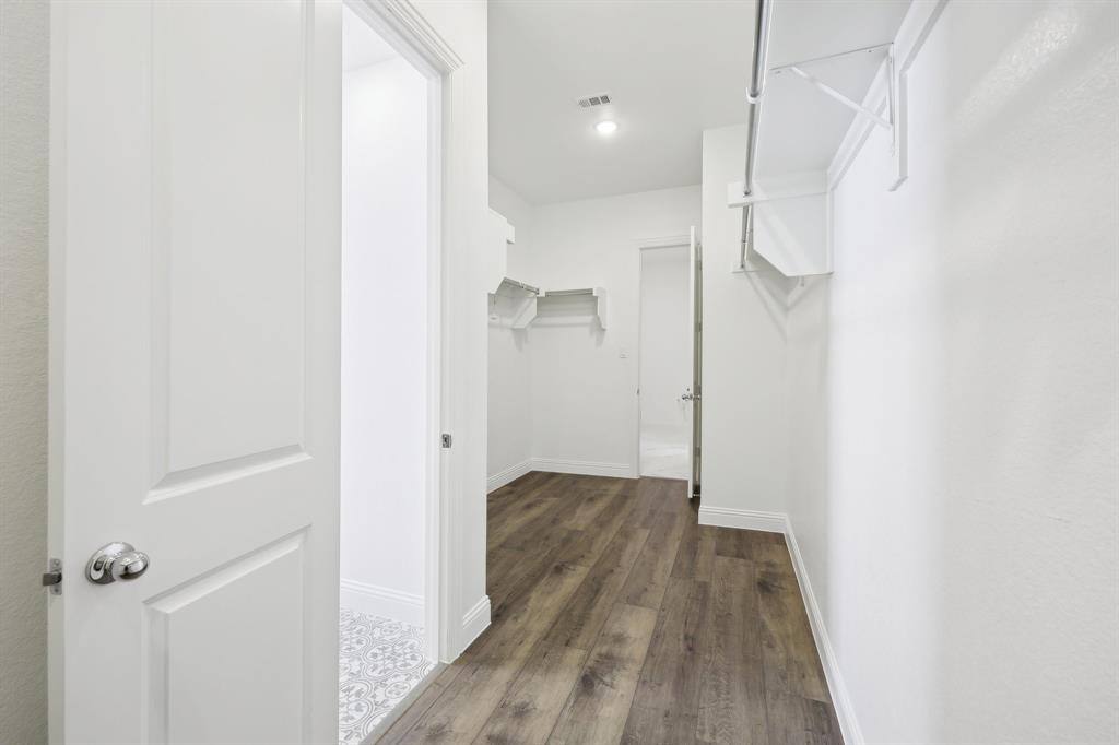 Apartment for rent at 4101 Hawthorn Dr, Aubrey, TX 76227