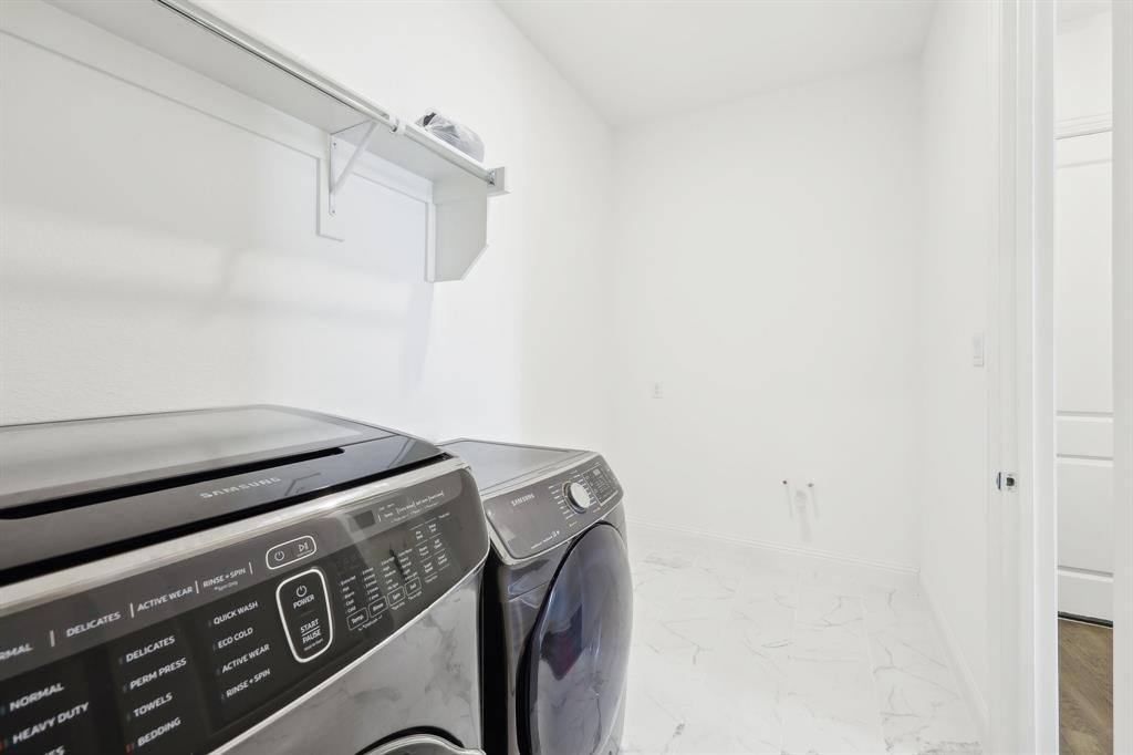 Apartment for rent at 4101 Hawthorn Dr, Aubrey, TX 76227
