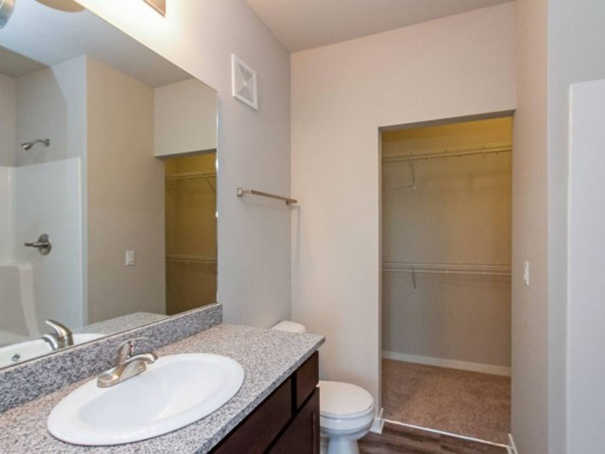 Apartment for rent at 1680 SW Ankeny Rd, Ankeny, IA 50023