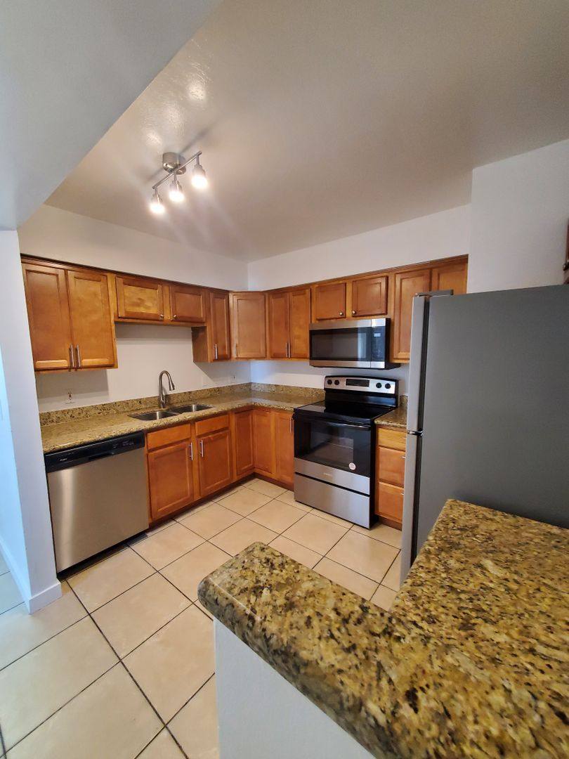 Condo for rent at 425 E Brown Rd, Mesa, AZ 85203