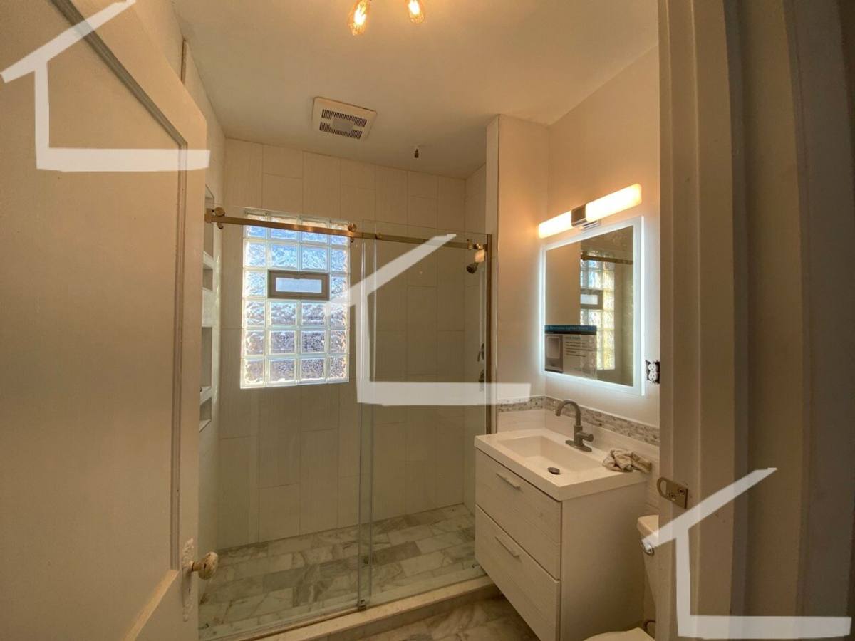 House for rent at 57 Boradlawn Pard, Chestnut Hill, MA 02467