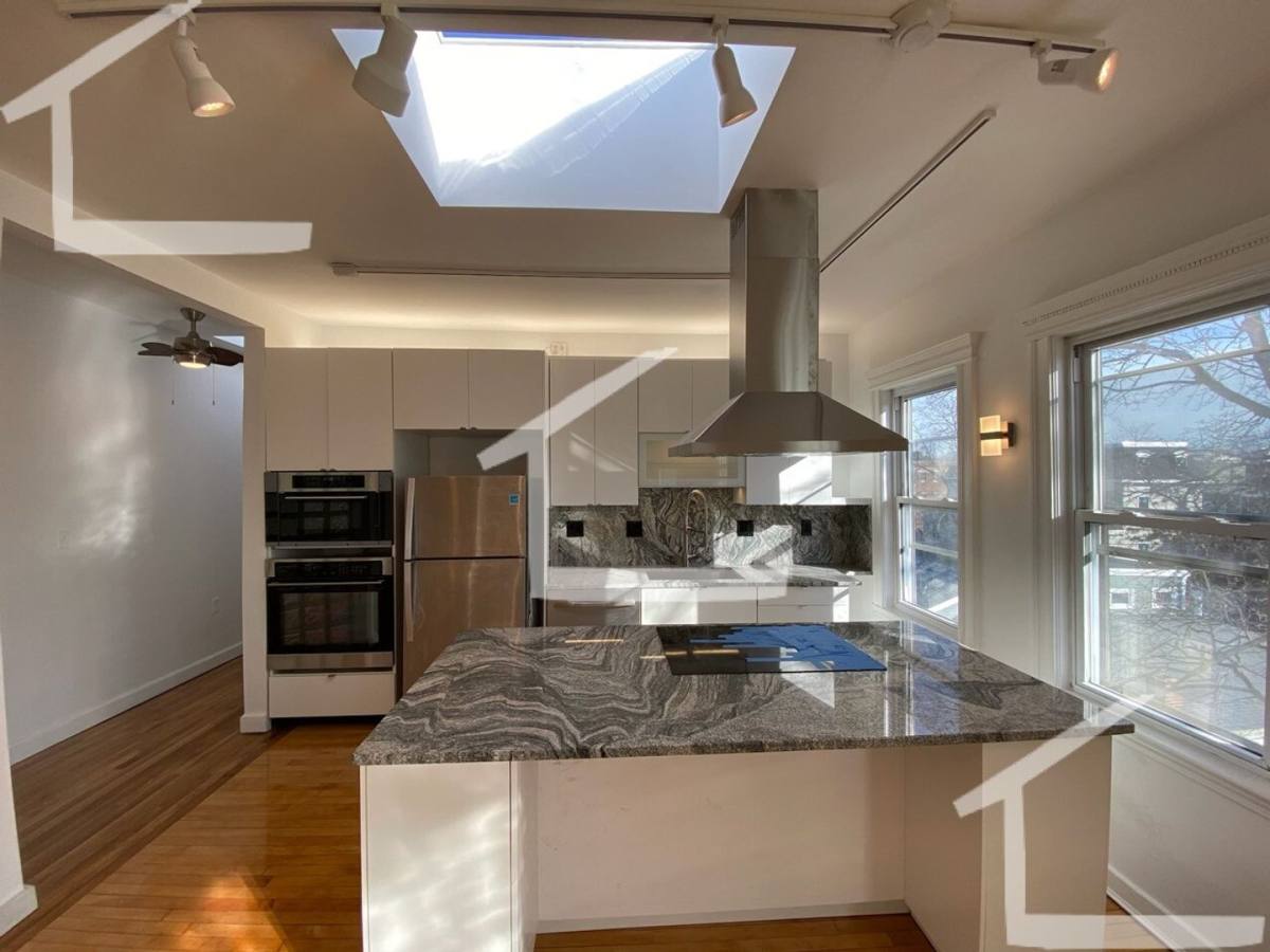 House for rent at 57 Boradlawn Pard, Chestnut Hill, MA 02467