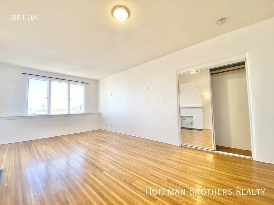 Apartment for rent at 706 N Curson Ave #3, Los Angeles, CA 90046