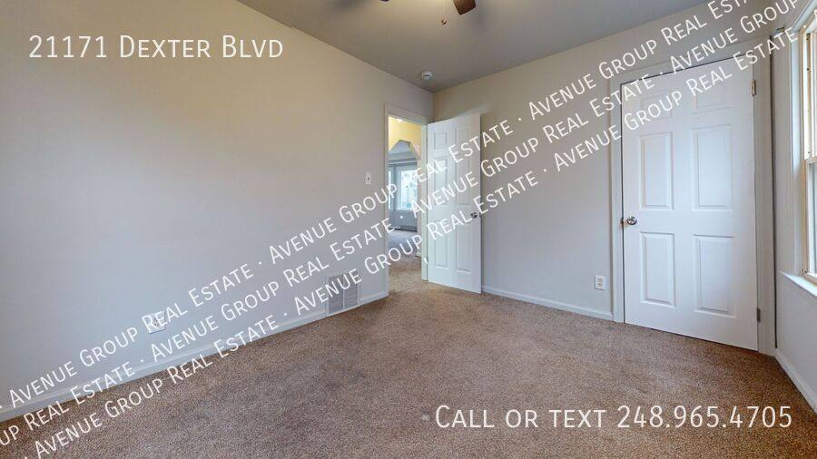 House for rent at 21171 Dexter Blvd, Warren, MI 48089