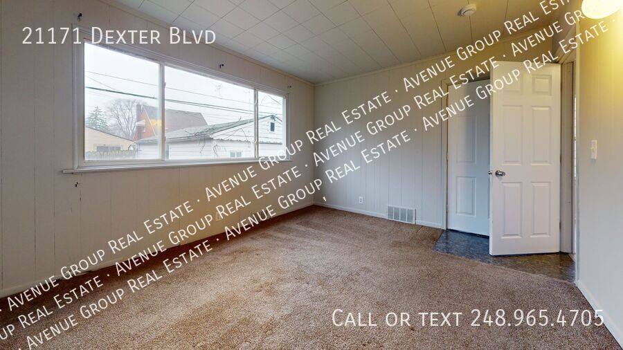 House for rent at 21171 Dexter Blvd, Warren, MI 48089