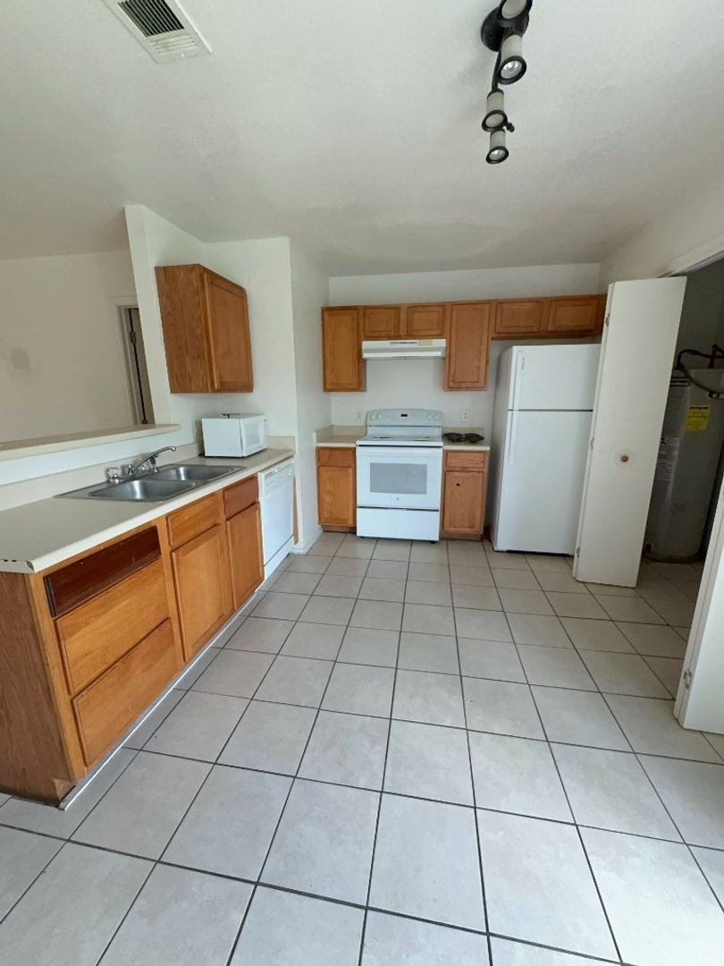 Apartment for rent at 3601 Malibu Lane, Killeen, TX 76543