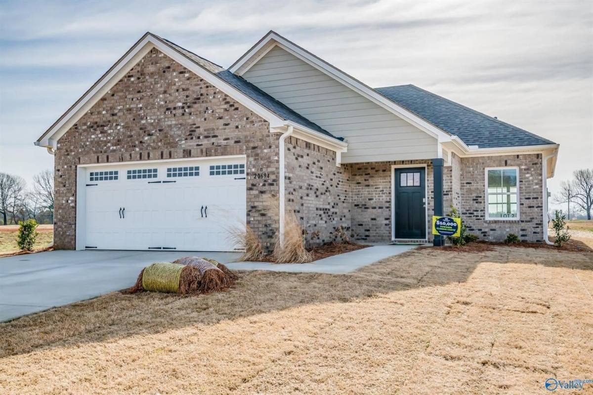 House for rent at 20694 Piney Chapel Rd, Athens, AL 35614