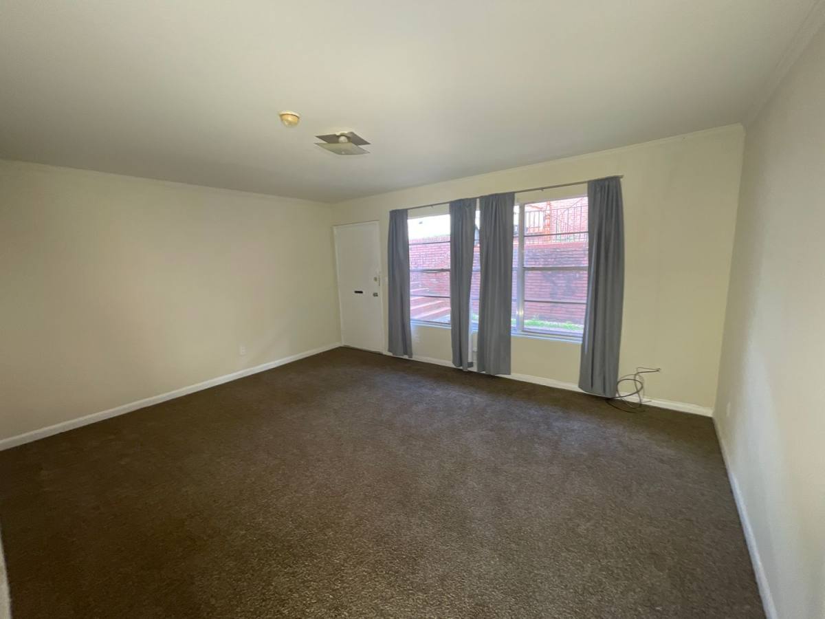 Apartment for rent at 709-713 8th Ave W, Birmingham, AL 35204