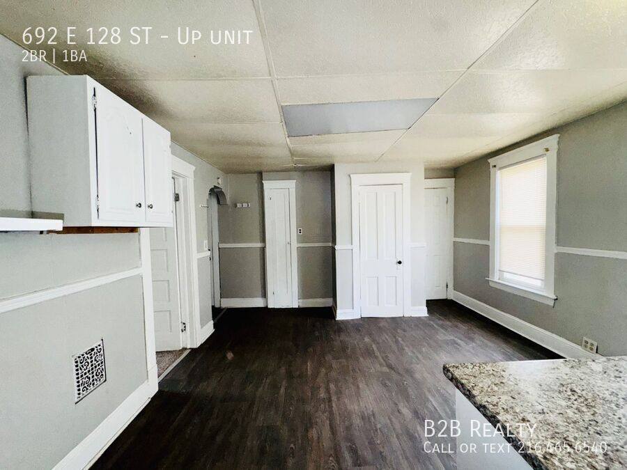 Apartment for rent at 692 E 128 St #UP, Cleveland, OH 44108