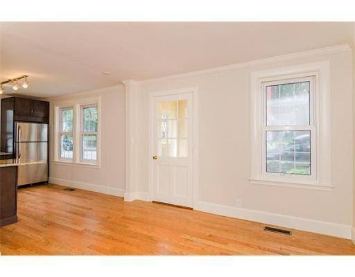 Apartment for rent at 2 Braemore Rd #1, Brighton, MA 02135