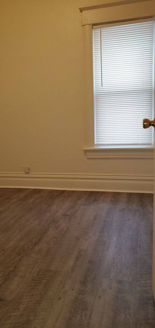 Apartment for rent at 1221 Berner, Green Bay, WI 54302