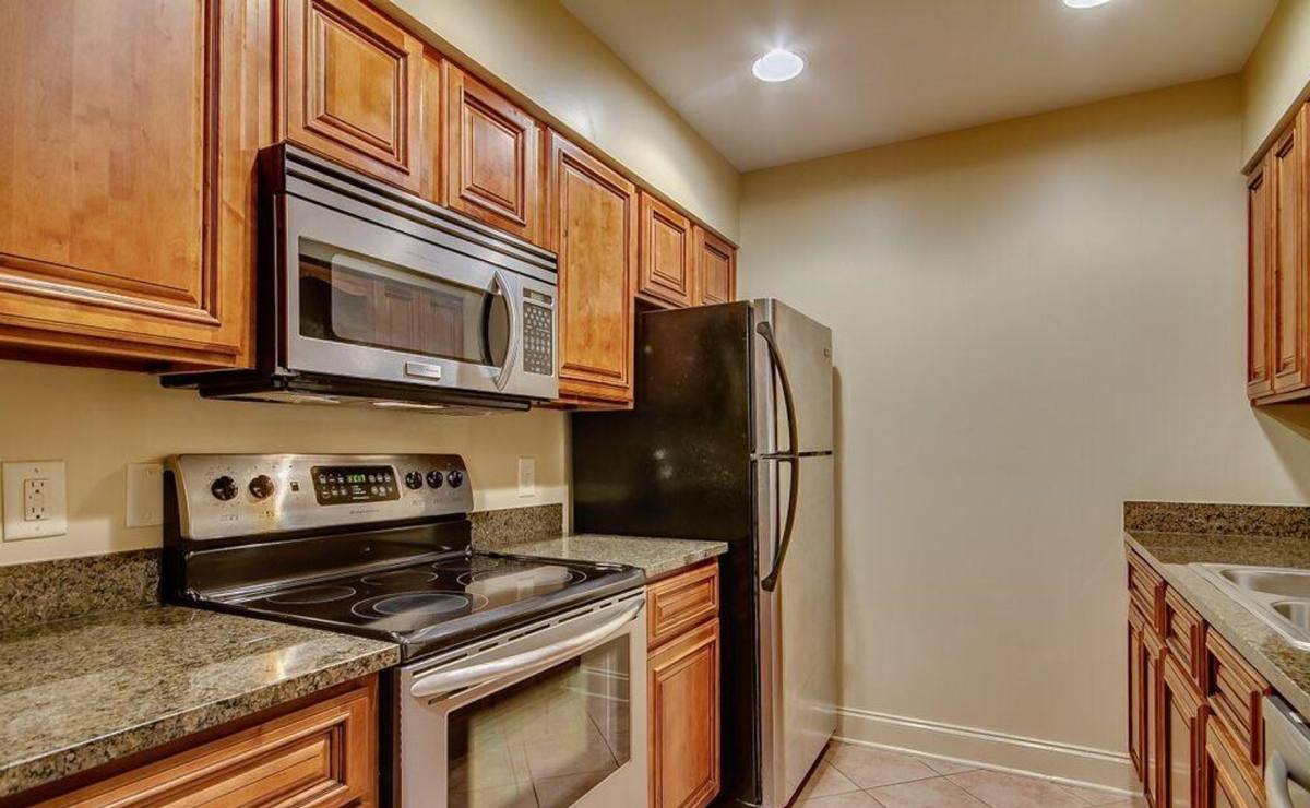 Apartment for rent at 120 15th St E, Tuscaloosa, AL 35401