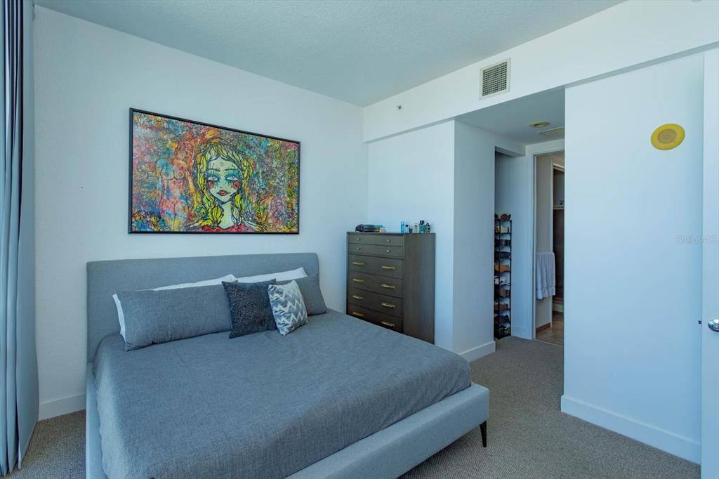 Condo for rent at 150 E Robinson St #15023B, Orlando, FL 32801