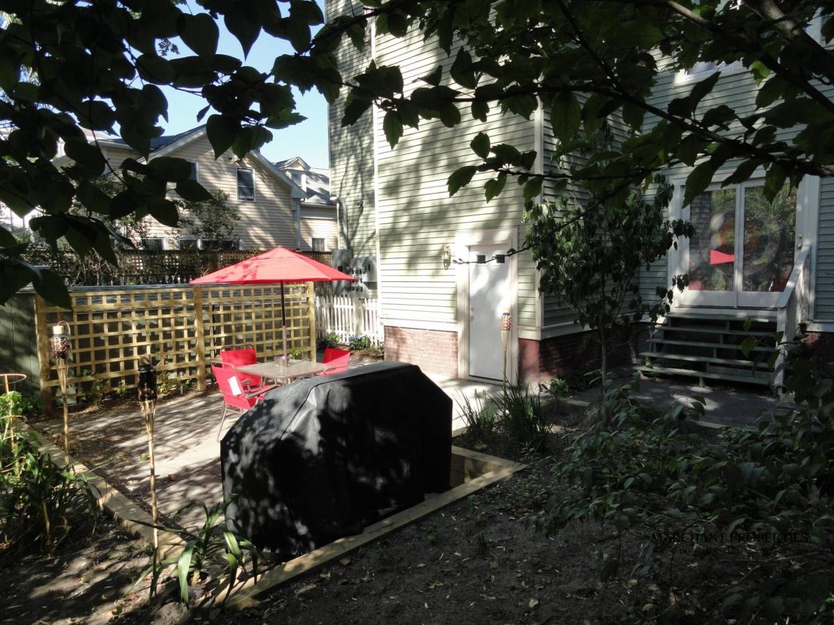 House for rent at 231 Norfolk St #1, Cambridge, MA 02139