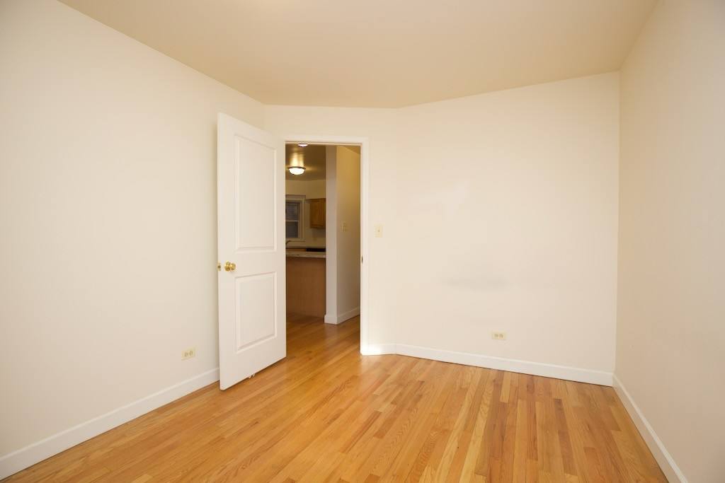 Apartment for rent at 6713 Sheridan #N4, Chicago, IL 60626