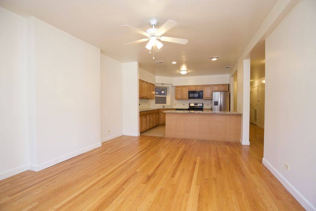Apartment for rent at 6711 Sheridan #NA8, Chicago, IL 60626