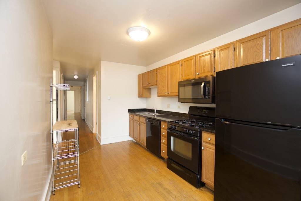 Apartment for rent at 6715 Sheridan #SA10, Chicago, IL 60626