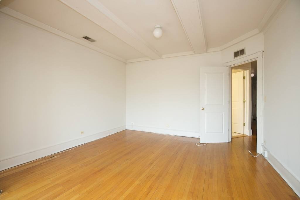 Apartment for rent at 6715 Sheridan #SA10, Chicago, IL 60626