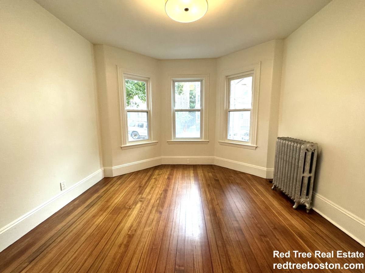 Apartment for rent at 11 E Milton Rd #1, Brookline, MA 02445