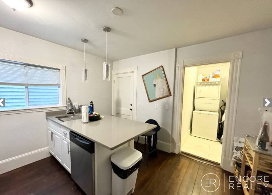 Apartment for rent at 32 Rawson St #1, Dorchester, MA 02125