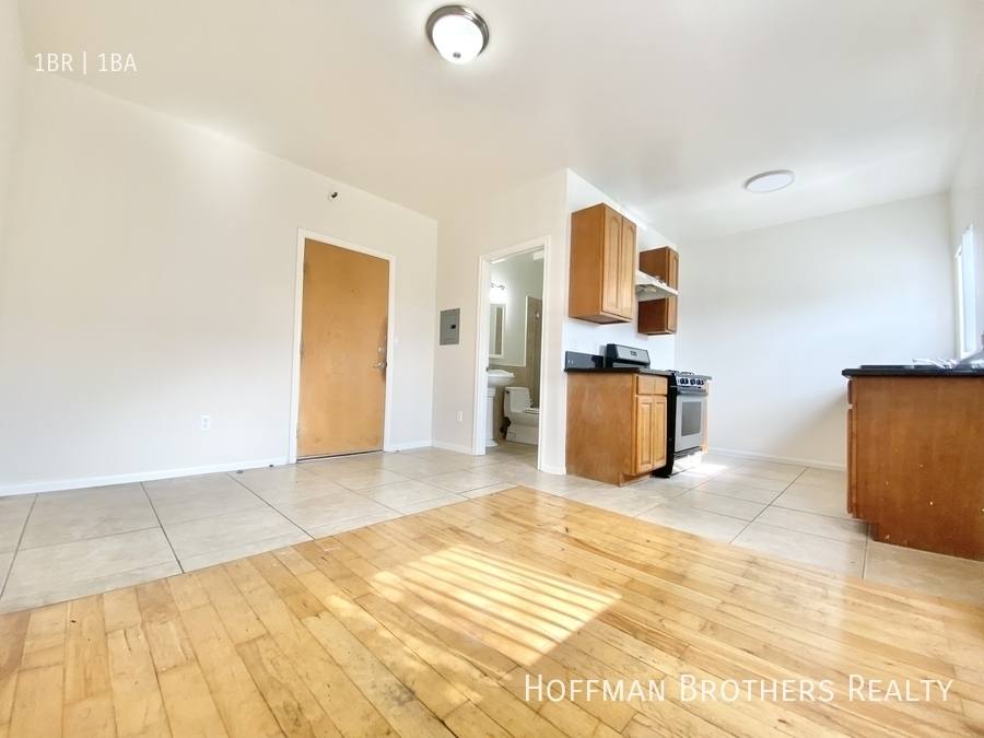 Apartment for rent at 758 S Carondelet St #108, Los Angeles, CA 90057