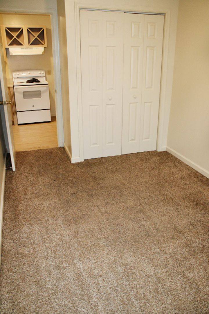 Apartment for rent at 100 School St #C, Glen Rock, PA 17327