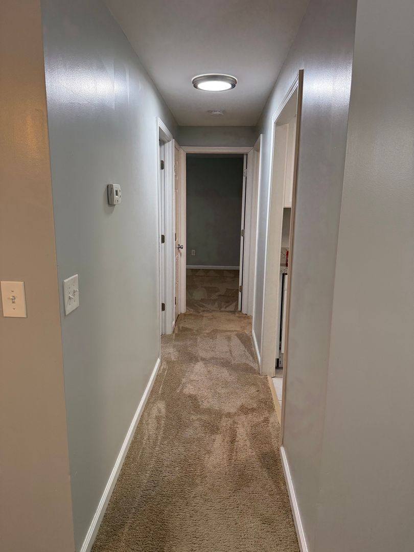 Apartment for rent at 2866 Madison Rd, Cincinnati, OH 45209
