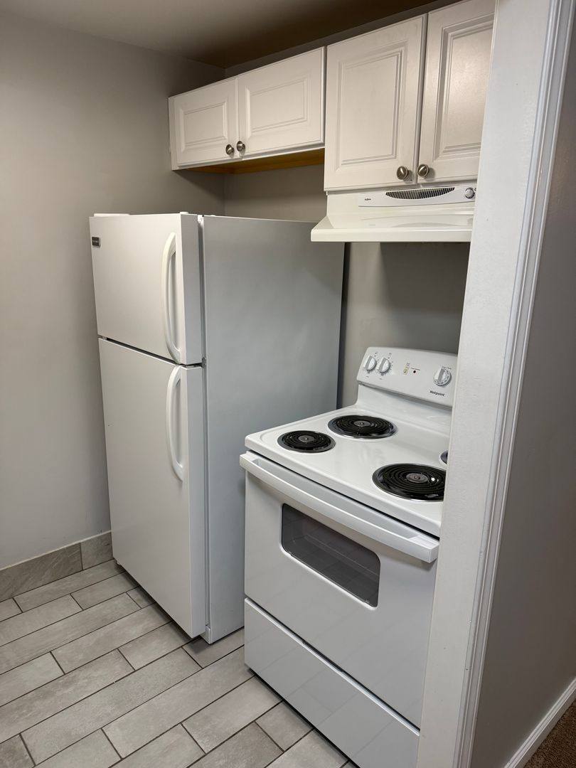 Apartment for rent at 2866 Madison Rd, Cincinnati, OH 45209