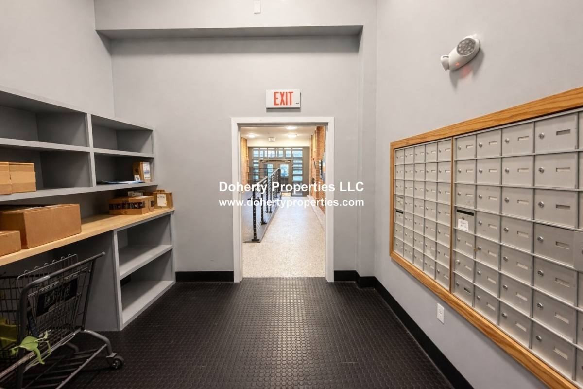 Apartment for rent at 172 Middle St #108, Lowell, MA 01852
