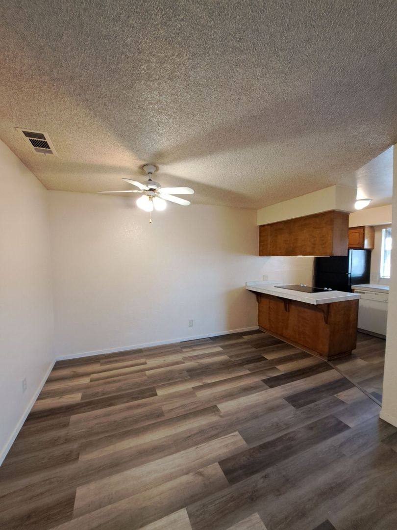 Apartment for rent at 3749 N Abby St, Fresno, CA 93726