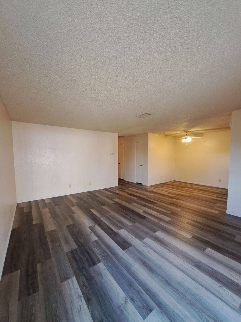 Apartment for rent at 3749 N Abby St, Fresno, CA 93726