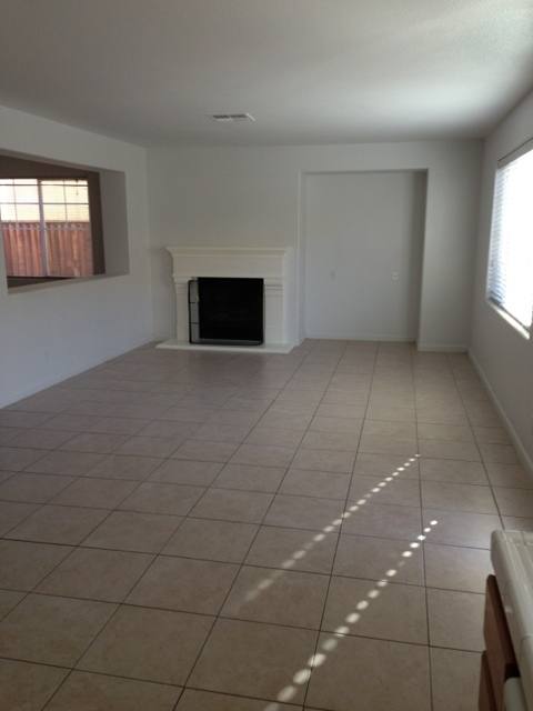 House for rent at 2328 S Fallbrook, Los Banos, CA 93635