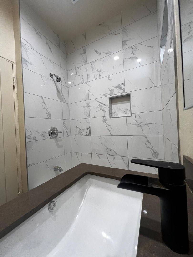Apartment for rent at 5351 Louis Place, Los Angeles, CA 90022