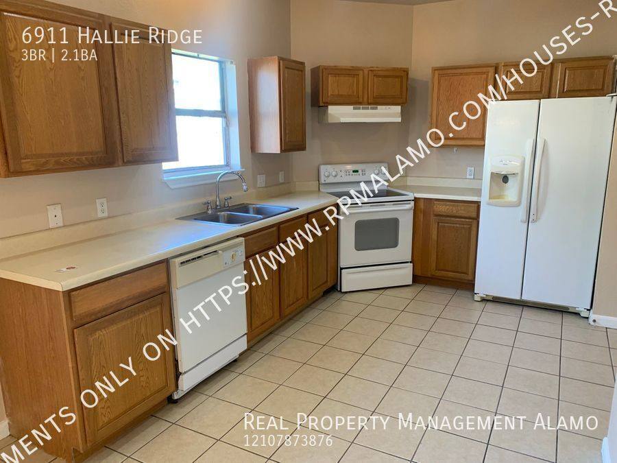 House for rent at 6911 Hallie Ridge, San Antonio, TX 78227