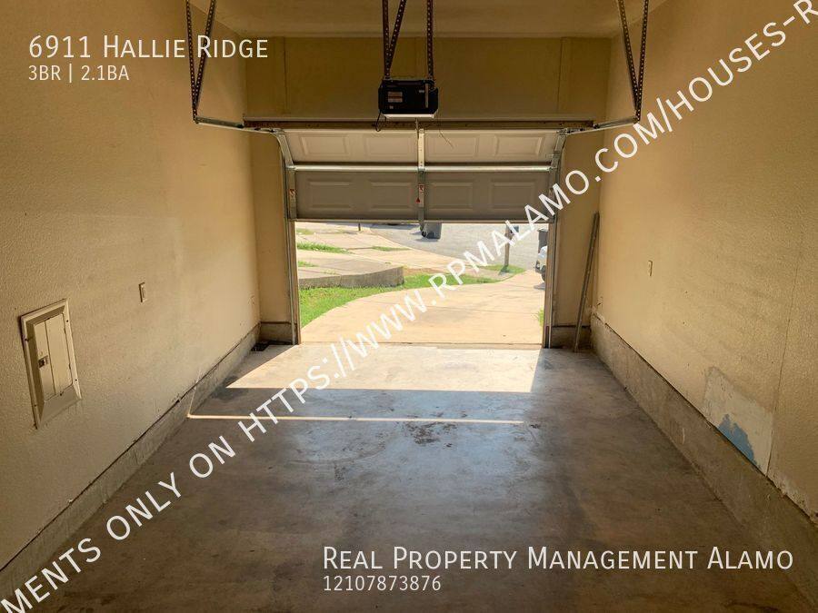 House for rent at 6911 Hallie Ridge, San Antonio, TX 78227