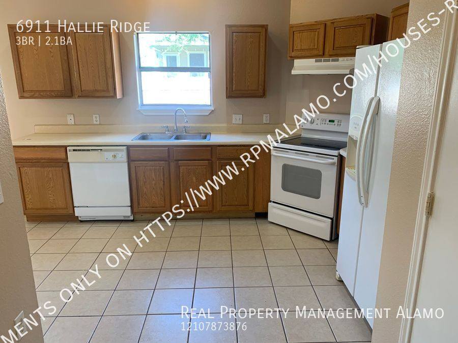 House for rent at 6911 Hallie Ridge, San Antonio, TX 78227