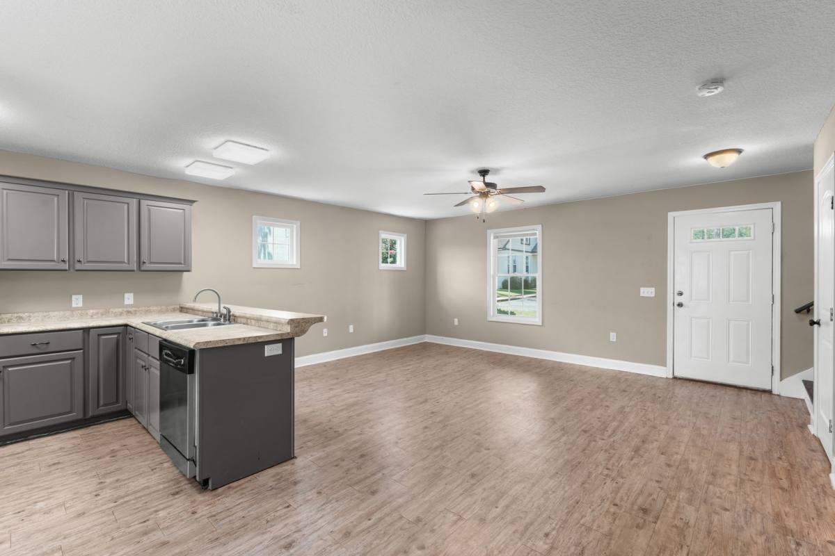 Apartment for rent at 454 S College St, Statesboro, GA 30458